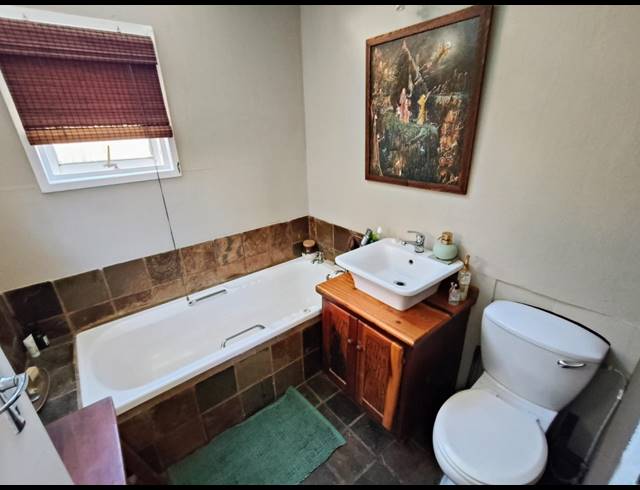 3 BEDROOM HOUSE FOR SALE IN WAVECREST